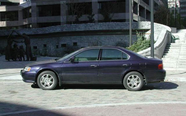 Acura TL (1999-2003) Фото #2