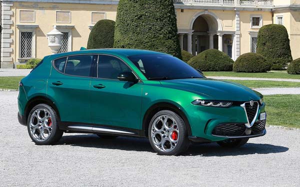 Alfa Romeo Tonale (2022...) Фото #1