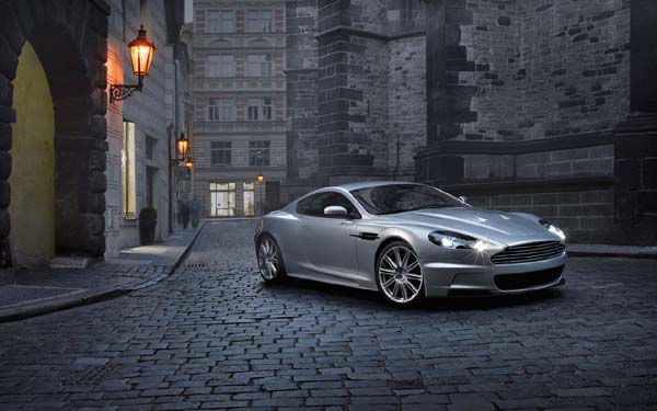 Фото Aston Martin DBS 