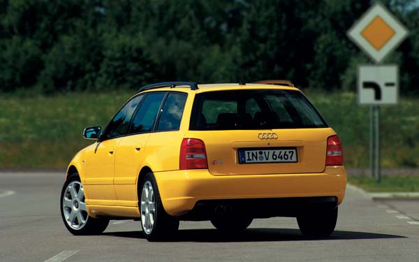 Audi S4 Avant (1997-2002) Фото #56