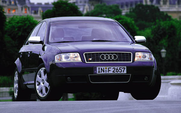  Audi S6  (1999-2004)