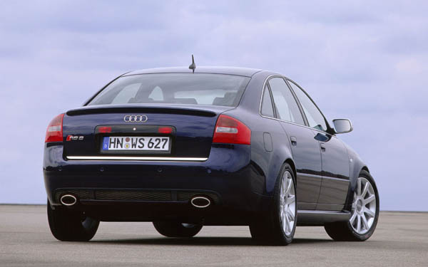  Audi RS6  (2002-2004)