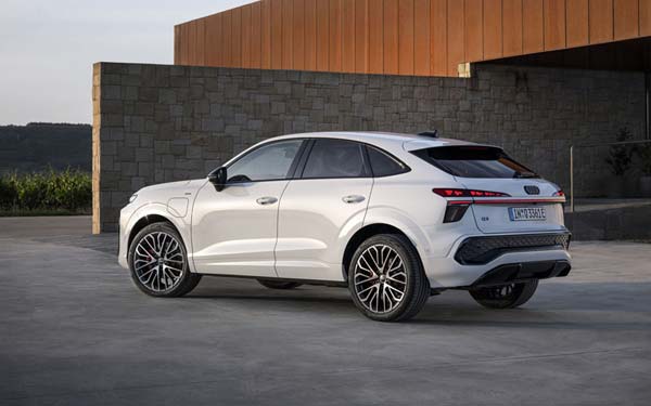 Audi Q3 Sportback 2025...