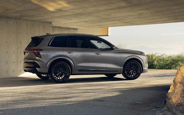 Audi SQ7 2026...