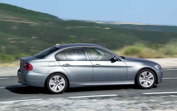  BMW 3-series  (2005-2008)
