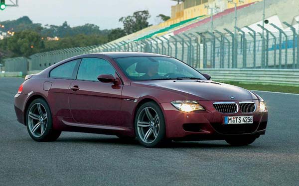 BMW M6 (2005-2010) Фото #21