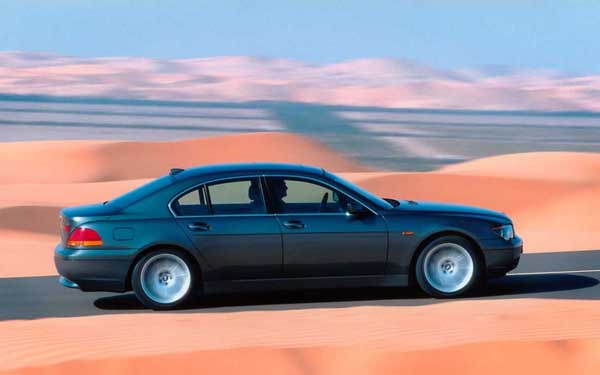  BMW 7-series  (2001-2004)