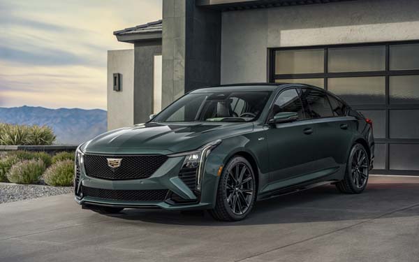 Cadillac CT5-V 2023...