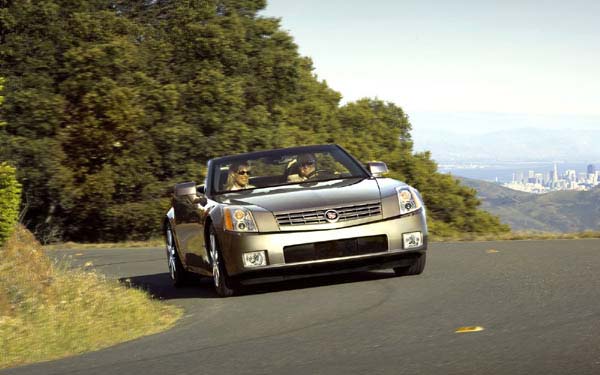 Cadillac XLR (2003...) Фото #2