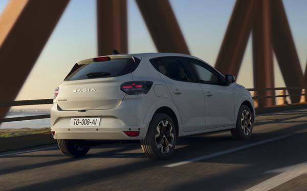 Dacia Sandero 2025...