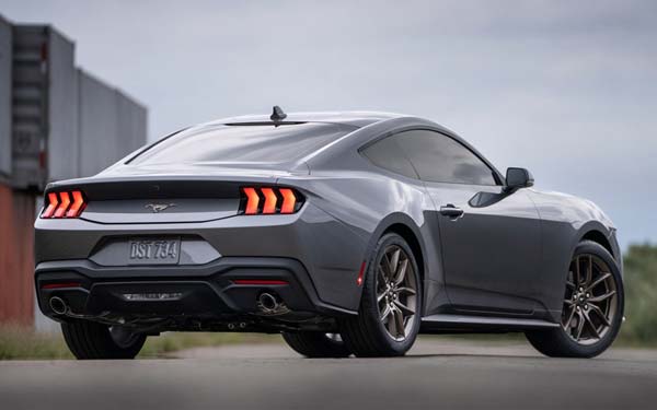 Ford Mustang (2022...)  #368