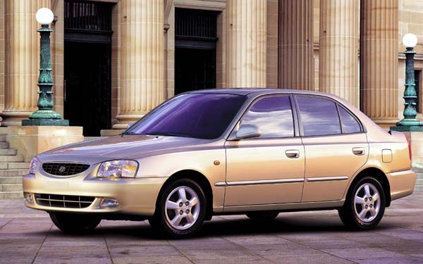  Hyundai Accent  (2000-2002)