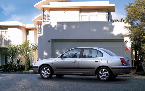  Hyundai Elantra  (2004-2006)