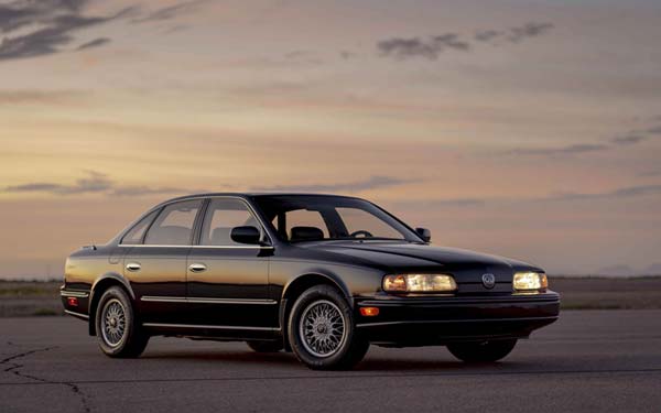 Infiniti Q45 (1989-1996)  #31