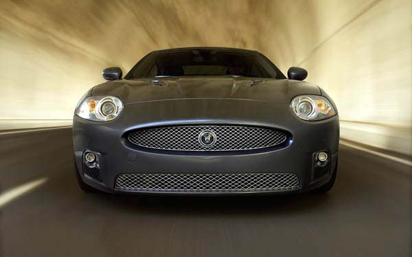  Jaguar XKR  (2006-2009)