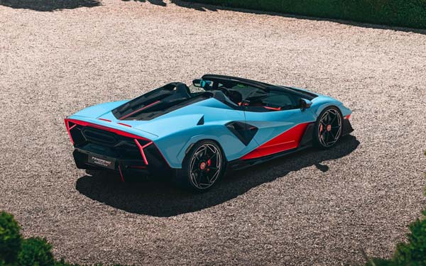 Lamborghini Fenomeno Roadster 2026...