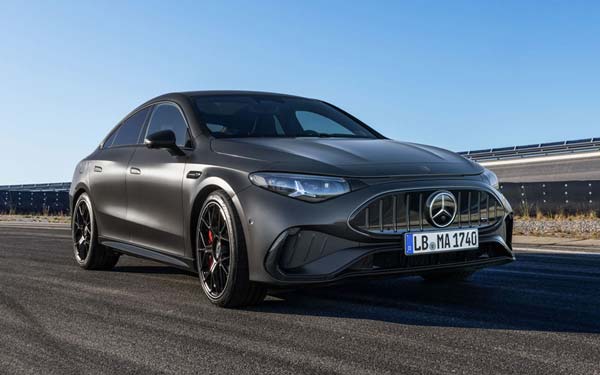 Mercedes CLA 45 AMG 2026...