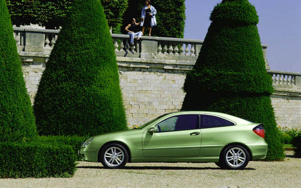  Mercedes C-Class Sports Coupe  (2000-2003)