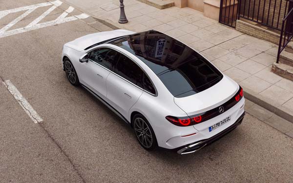Mercedes C-Class Electric 2026...