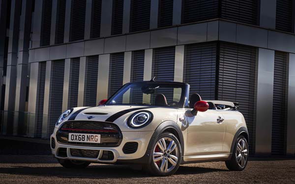 Mini Cabrio John Cooper Works 2018...