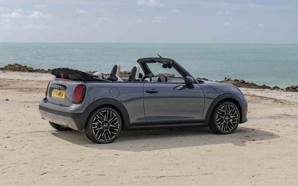 Mini Cabrio 2024 2024...