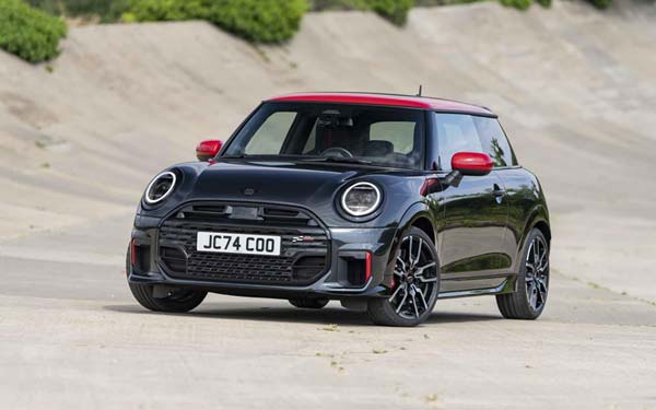 Mini John Cooper Works 2024...