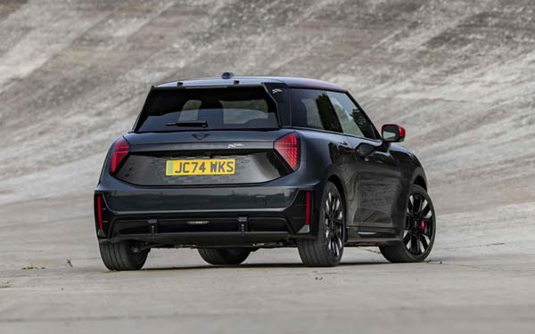 Mini John Cooper Works Electric 2024...