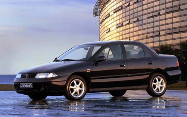 Mitsubishi Carisma (1995-1998) Фото #1