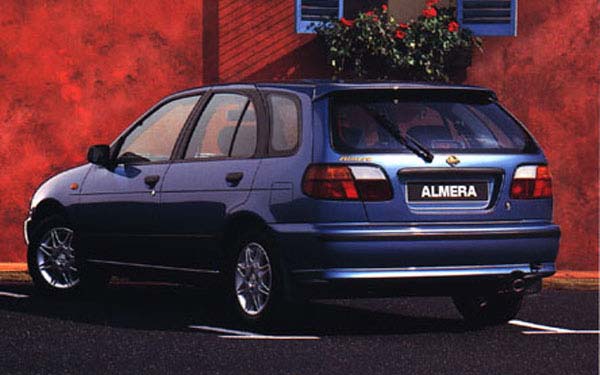  Nissan Almera  (1995-1999)