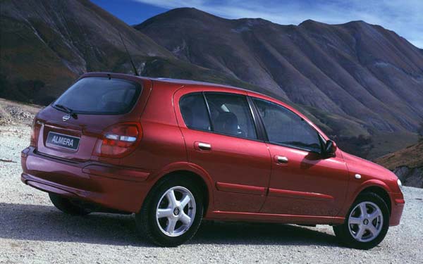 Nissan Almera 2000-2002