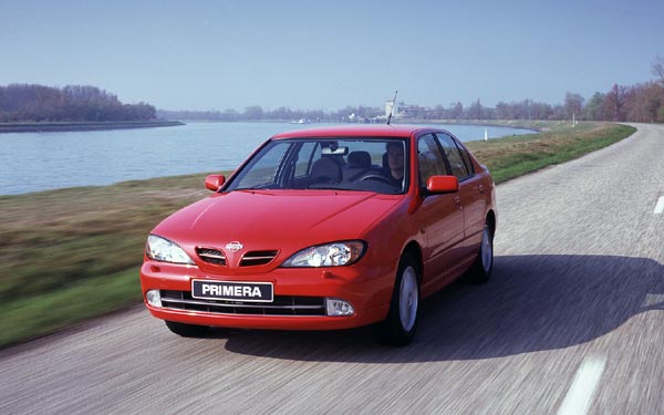  Nissan Primera  (1999-2001)