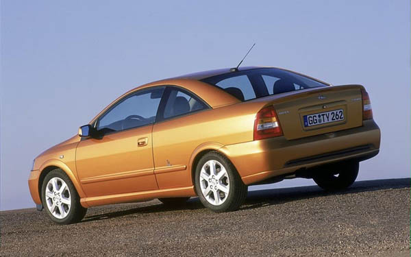  Opel Astra Coupe  (2000-2005)