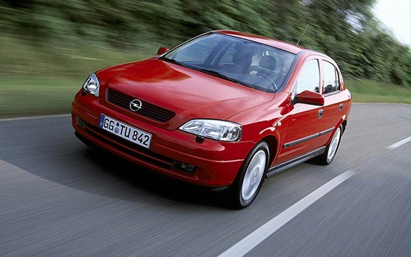 Opel Astra Sedan 1998-2005