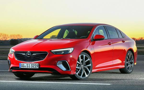 Opel Insignia GSi 2017...