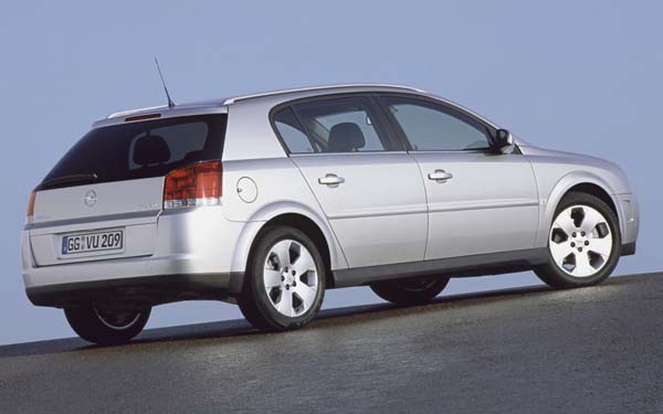  Opel Signum  (2003-2004)
