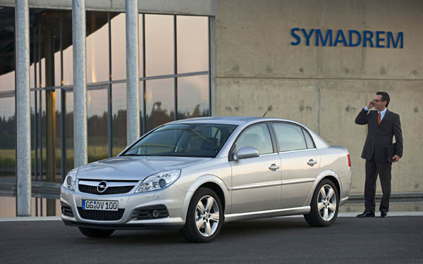 Opel Vectra (2005-2008) Фото #51