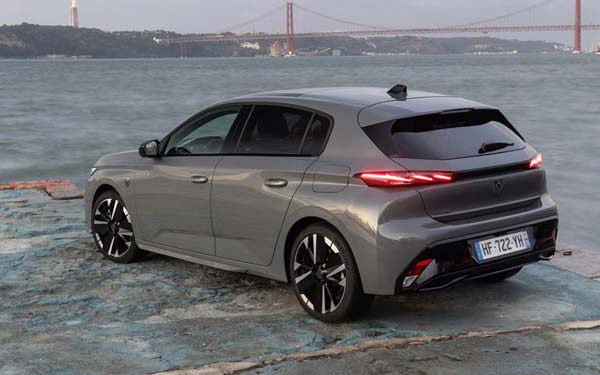 Peugeot 308 2025...