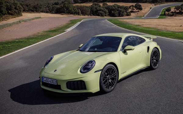 Porsche 911 Turbo 2025...