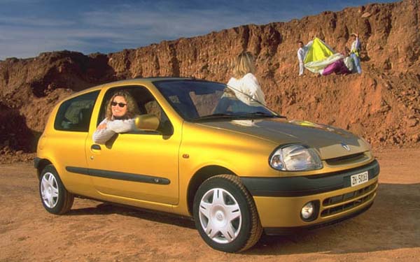  Renault Clio  (1998-2001)
