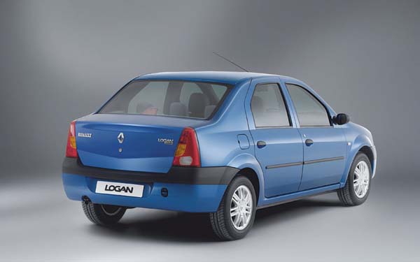  Renault Logan  (2004-2009)