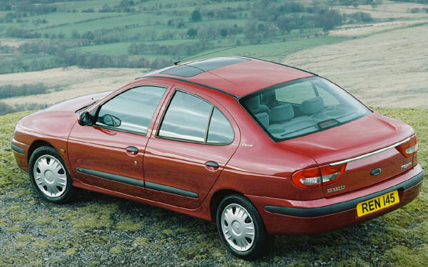  Renault Megane Classic  (1999-2003)