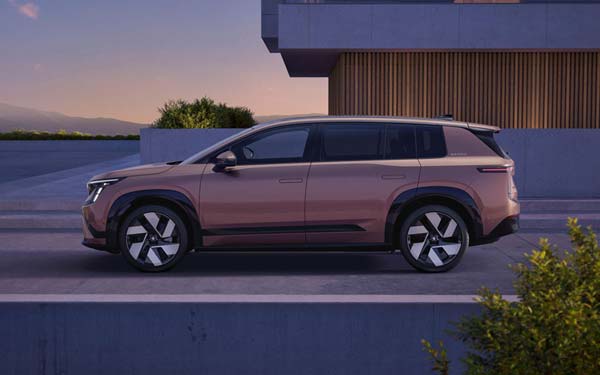 Skoda Peaq 2026...