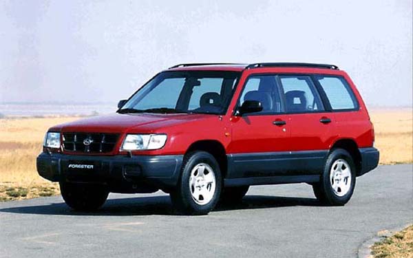 Subaru Forester (2000-2002) Фото #1