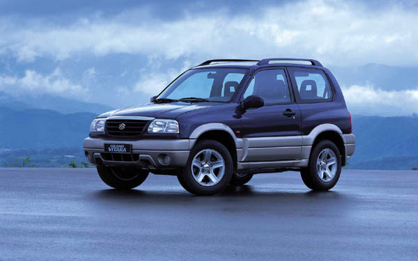 Suzuki Grand Vitara 3D 2002-2005