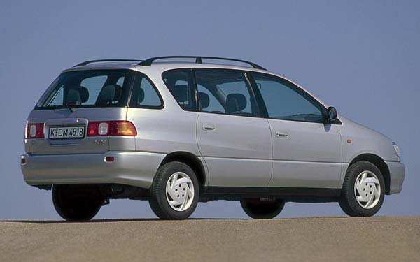 Toyota Picnic 1996-2001