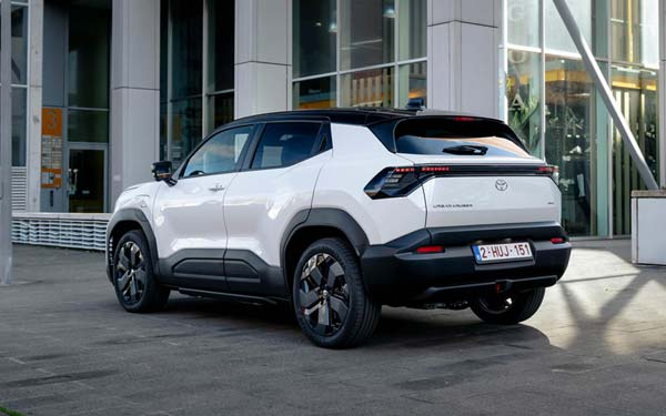 Toyota Urban Cruiser 2024...
