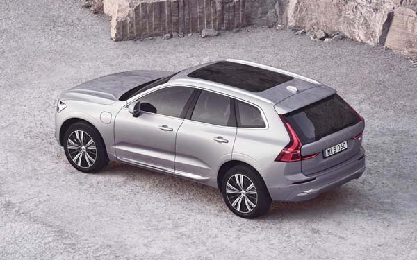 Volvo XC60 2021-2025