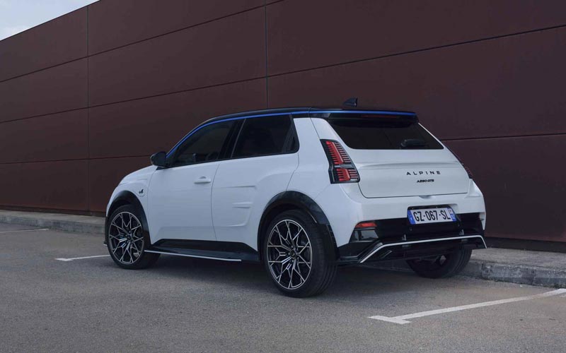  Alpine A290 