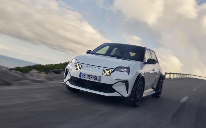  Alpine A290 