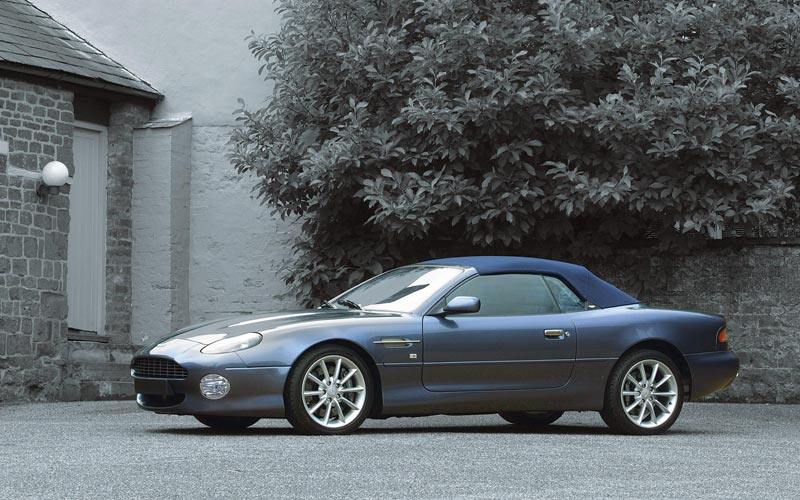  Aston Martin DB7 Volante 